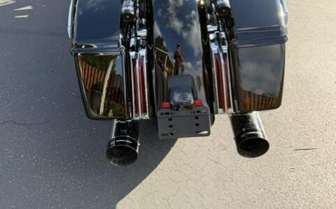 2024 Harley-Davidson Street Glide Vivid Black