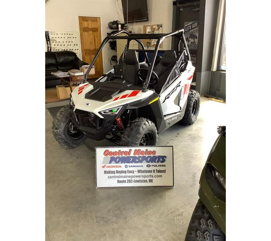 2023 Polaris RZR 200 EFI