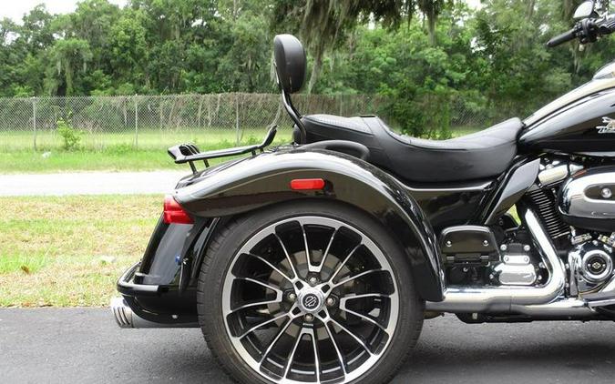 2023 Harley-Davidson Road Glide 3 Trike First Look [5 Fast Facts]