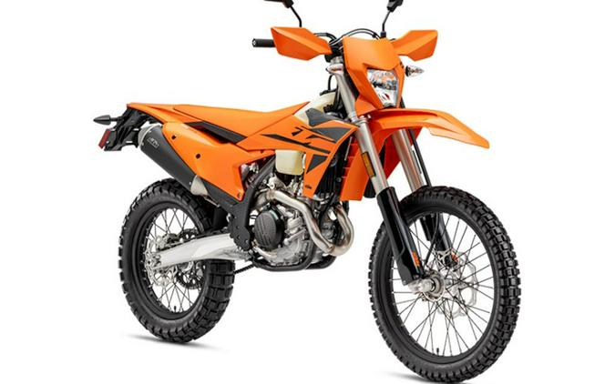 2025 KTM 500 EXC-F Six Days First Look [Fast Facts; 15 Photos]