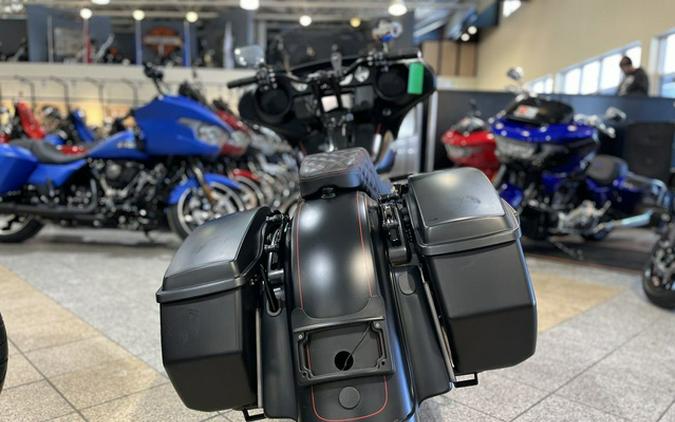 2015 Harley-Davidson FLHXS - Street Glide Special