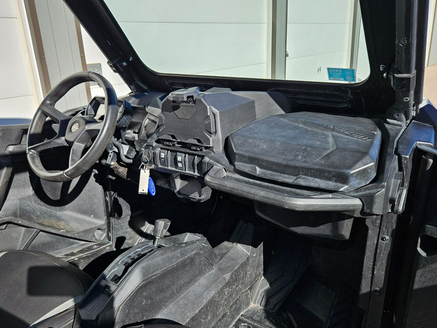 2023 Can-Am Maverick Sport MAX DPS