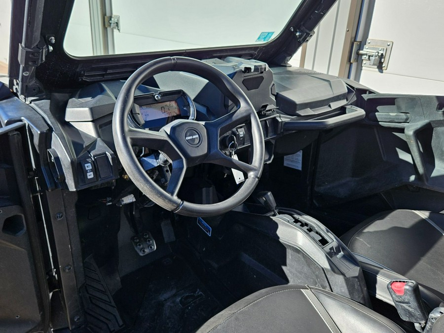 2023 Can-Am Maverick Sport MAX DPS