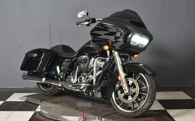 2023 Harley-Davidson Road Glide Vivid Black FLTRX