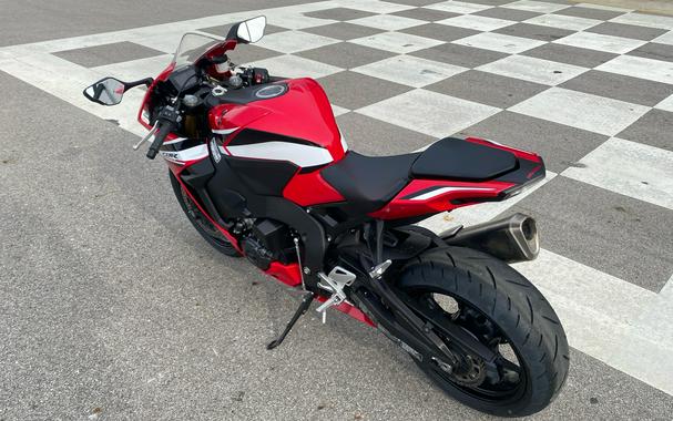 2021 Honda CBR1000RR