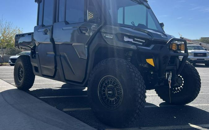 2023 Can-Am® Defender MAX Limited HD10