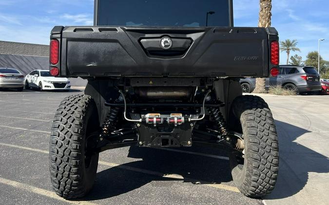 2023 Can-Am® Defender MAX Limited HD10