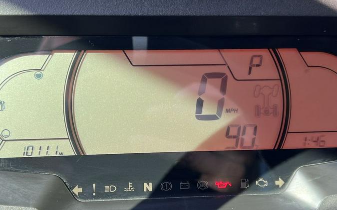 2023 Can-Am® Defender MAX Limited HD10