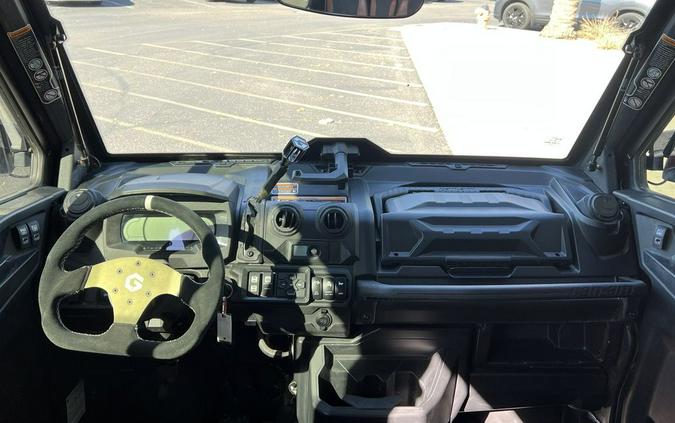 2023 Can-Am® Defender MAX Limited HD10