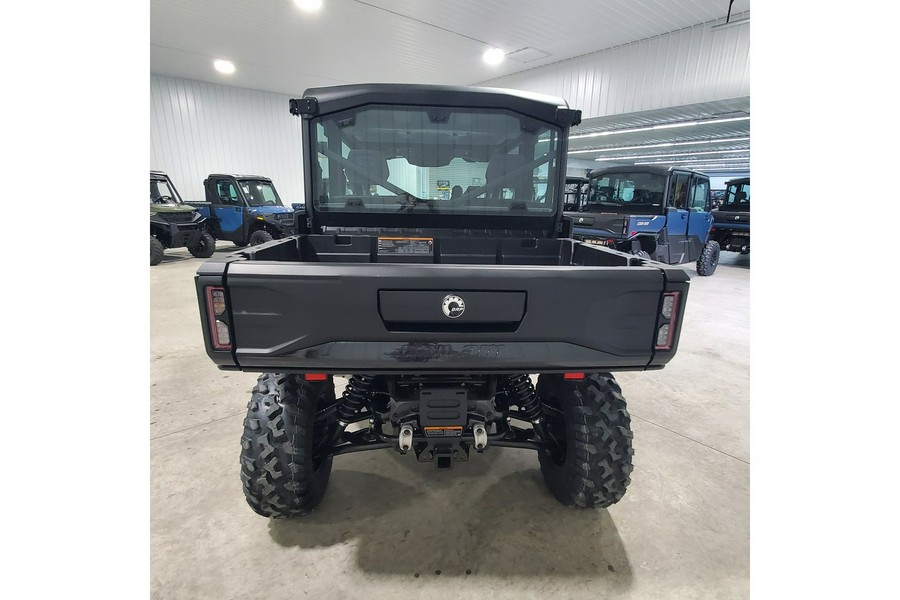 2026 Can-Am Defender MAX XT CAB HD11