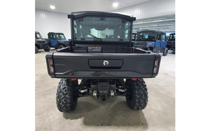 2026 Can-Am Defender MAX XT CAB HD11