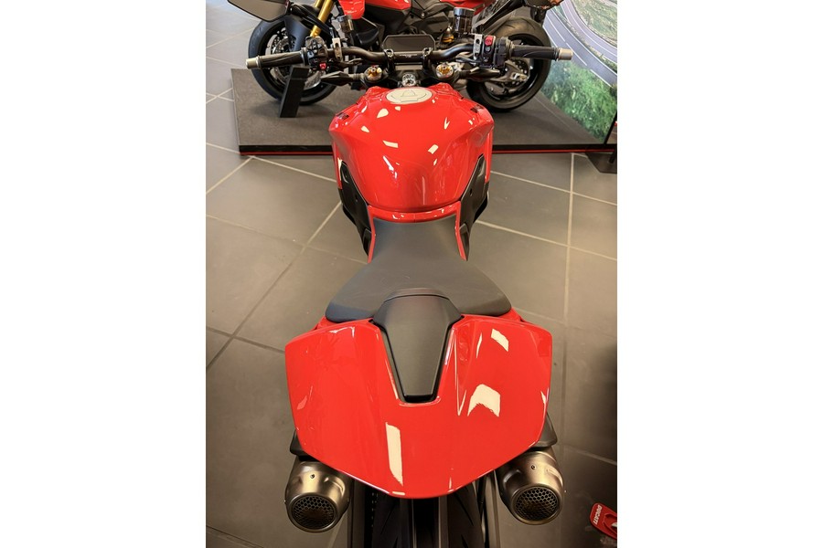 2025 Ducati Streetfighter V2 S