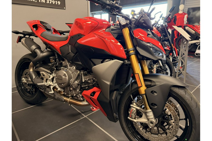 2025 Ducati Streetfighter V2 S