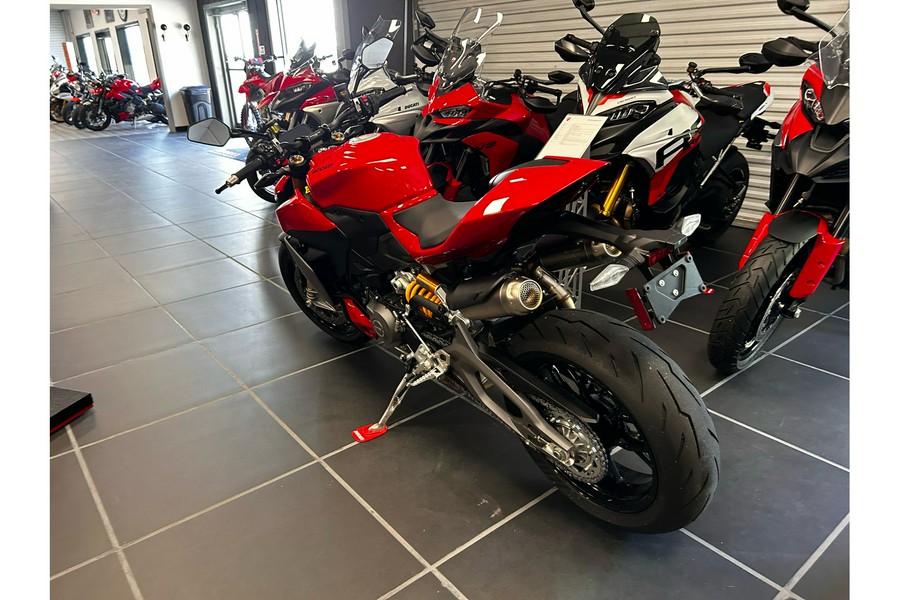 2025 Ducati Streetfighter V2 S
