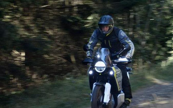 2025 Husqvarna Norden 901