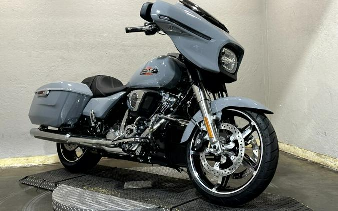 Harley-Davidson® Street Glide® 2026 FLHX 84714471 DRK BILIARD GRY