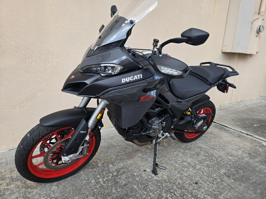 2023 DUCATI MULTISTRADA V2 S