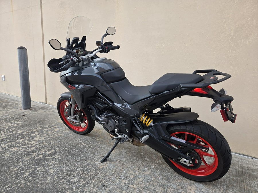 2023 DUCATI MULTISTRADA V2 S