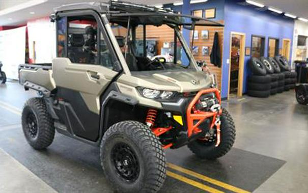 2023 Can-Am Defender X MR With Half Doors HD10