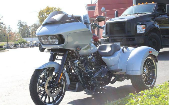 2024 Harley-Davidson FLTRT - Road Glide 3