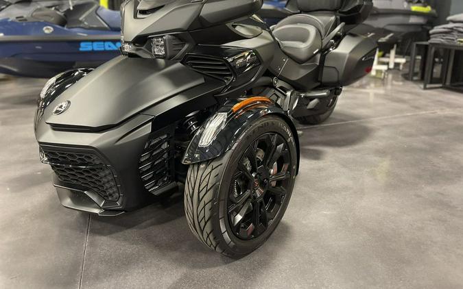 2024 Can-Am® Spyder F3 Limited Dark Wheels