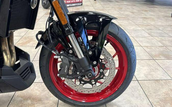 2026 Suzuki GSX-8TT