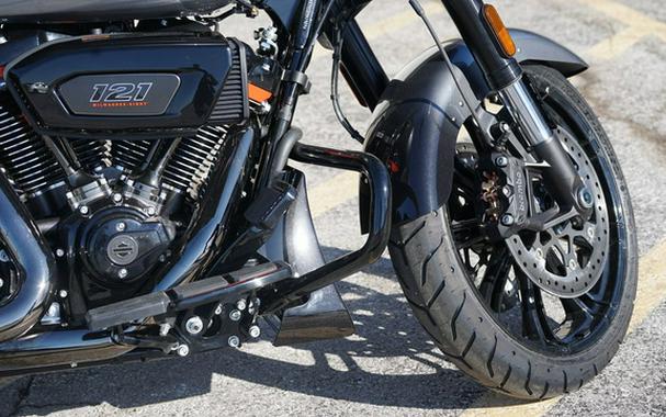 2025 Harley-Davidson FLHXSE - CVO Street Glide