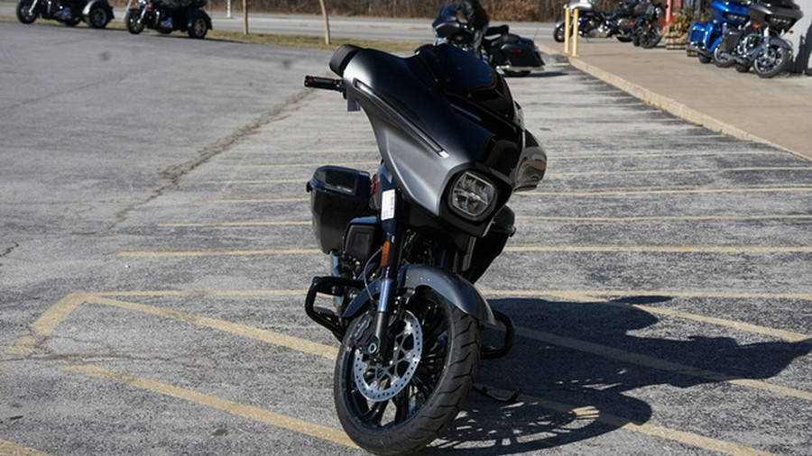 2025 Harley-Davidson FLHXSE - CVO Street Glide