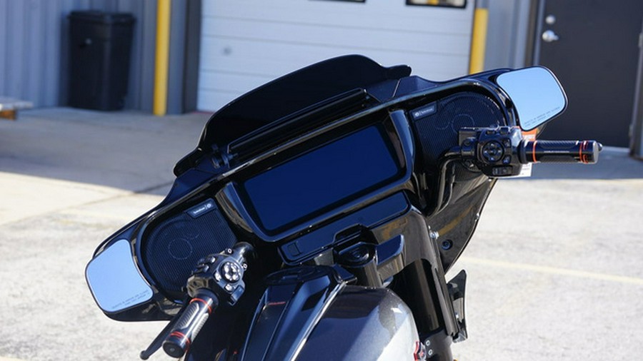 2025 Harley-Davidson FLHXSE - CVO Street Glide