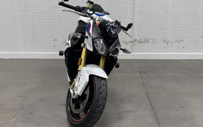 2018 BMW S 1000 R