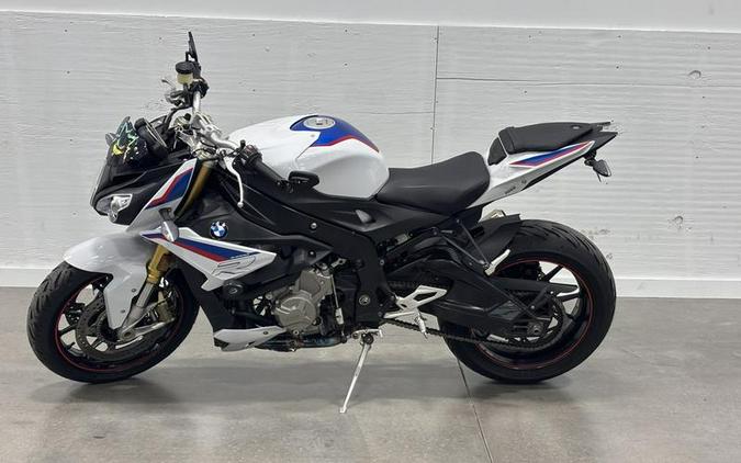 2018 BMW S 1000 R