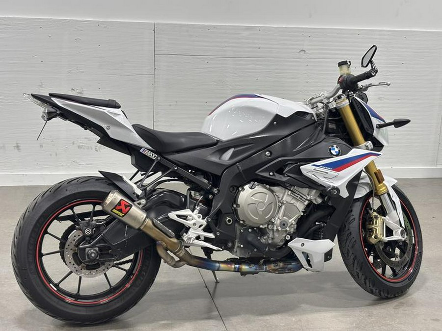 2018 BMW S 1000 R