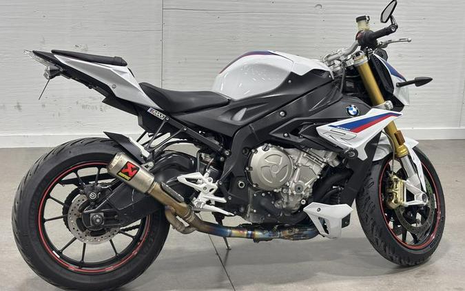 2018 BMW S 1000 R