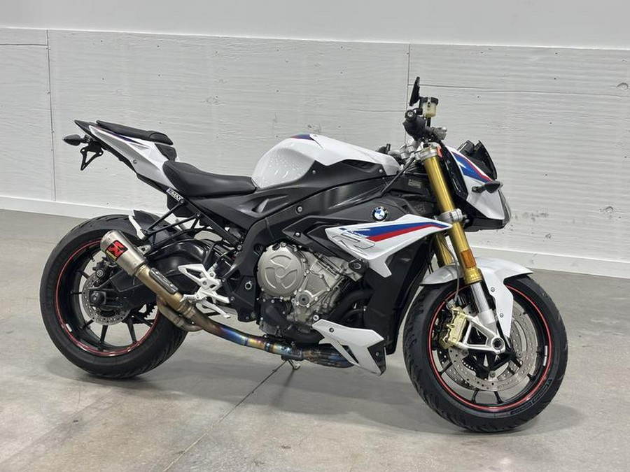 2018 BMW S 1000 R
