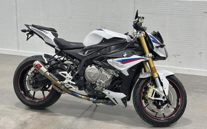 2018 BMW S 1000 R