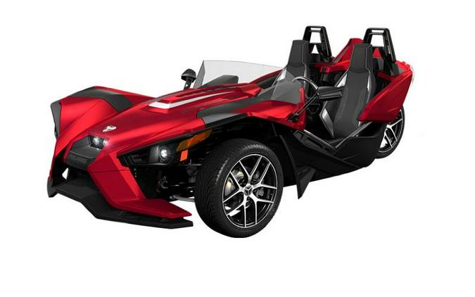 2018 Polaris® Slingshot® SL Sunset Red