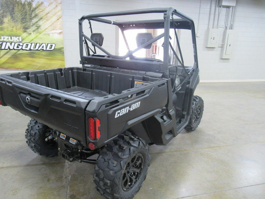 2024 Can-Am® Defender DPS HD7 Tundra Green