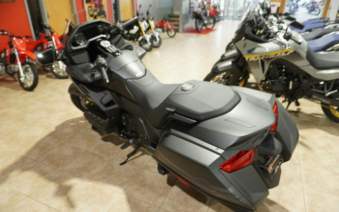 2025 Honda GL18DSES