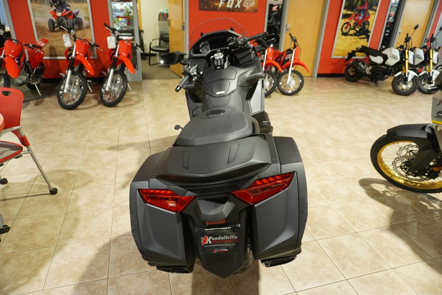 2025 Honda GL18DSES