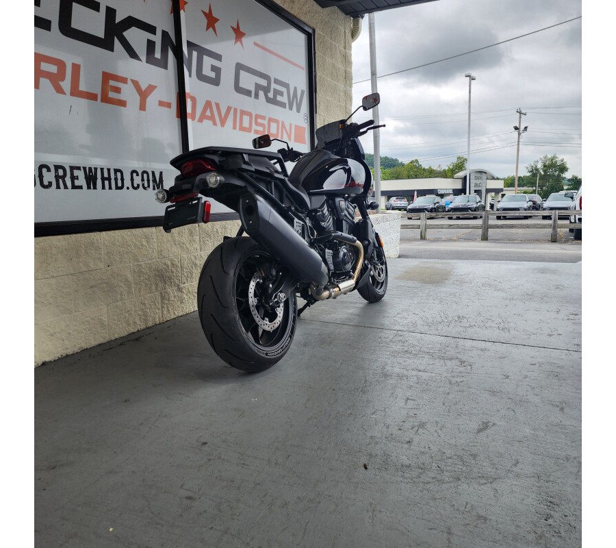 RA1250ST 2025 Pan America® 1250 ST