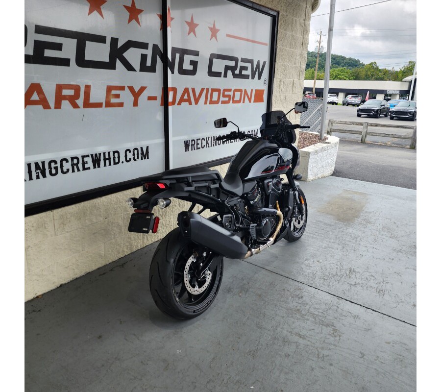 RA1250ST 2025 Pan America® 1250 ST