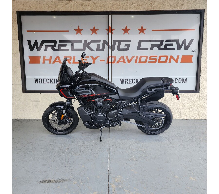RA1250ST 2025 Pan America® 1250 ST