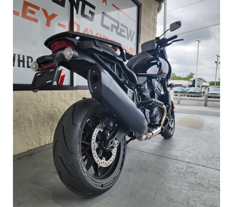 RA1250ST 2025 Pan America® 1250 ST