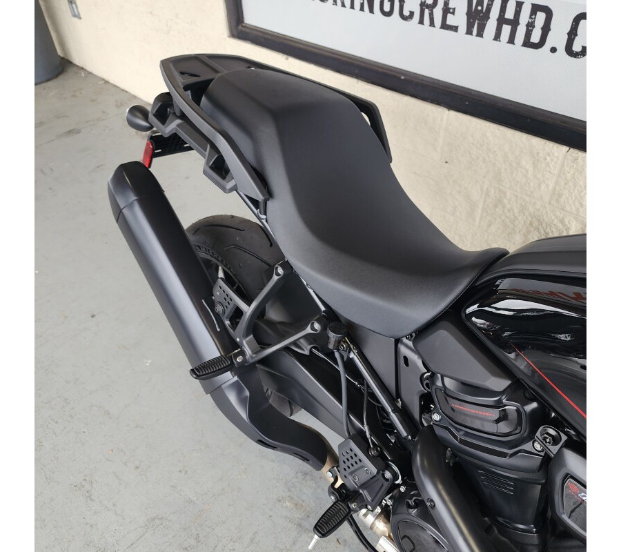 RA1250ST 2025 Pan America® 1250 ST