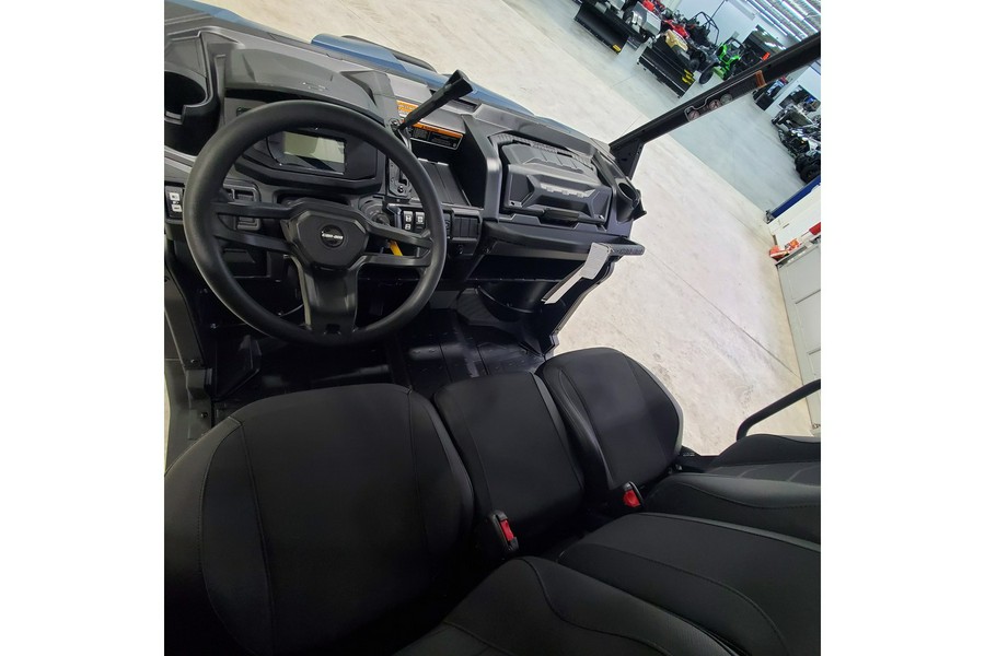 2026 Can-Am Defender XT HD9