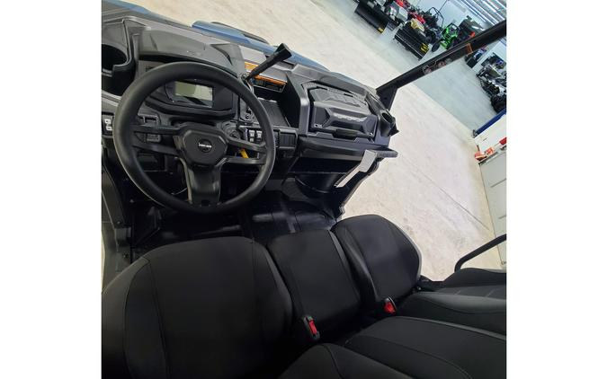 2026 Can-Am Defender XT HD9