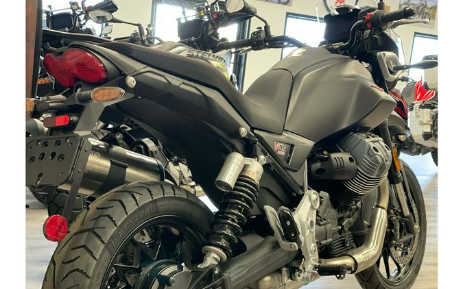 2025 Moto Guzzi V85 Strada