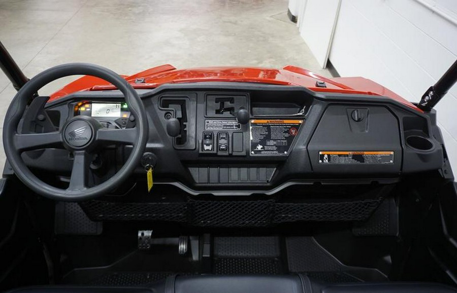 2025 Honda® Pioneer 1000-5 Deluxe