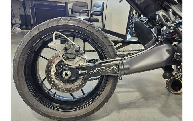 2025 MT-09 - Yamaha