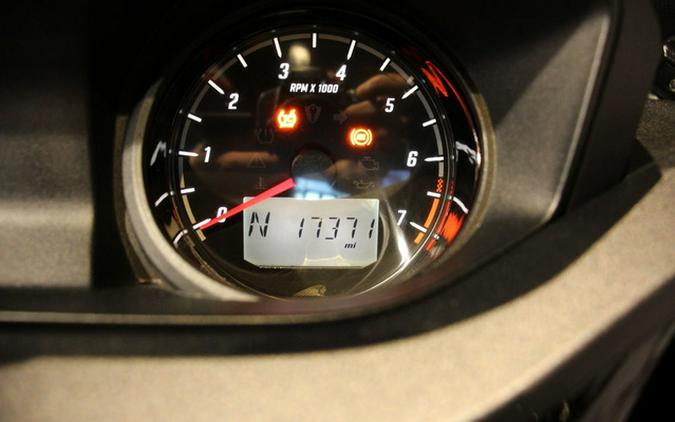 2023 Indian CHALLENGER DARK HORSE, TITANIUM SMOKE, 49ST